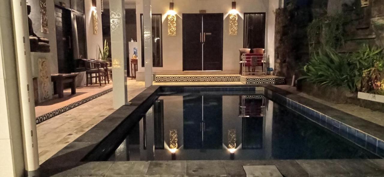 Khrisna Sunrise Homestay Tulamben Exterior foto